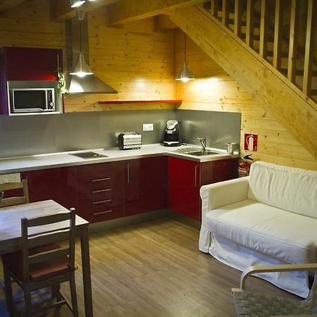 Apartamentos El Bosquet Sant Cugat del Vallès Room photo