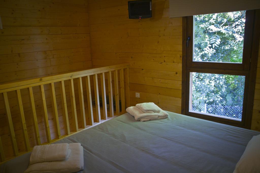 Apartamentos El Bosquet Sant Cugat del Vallès Room photo